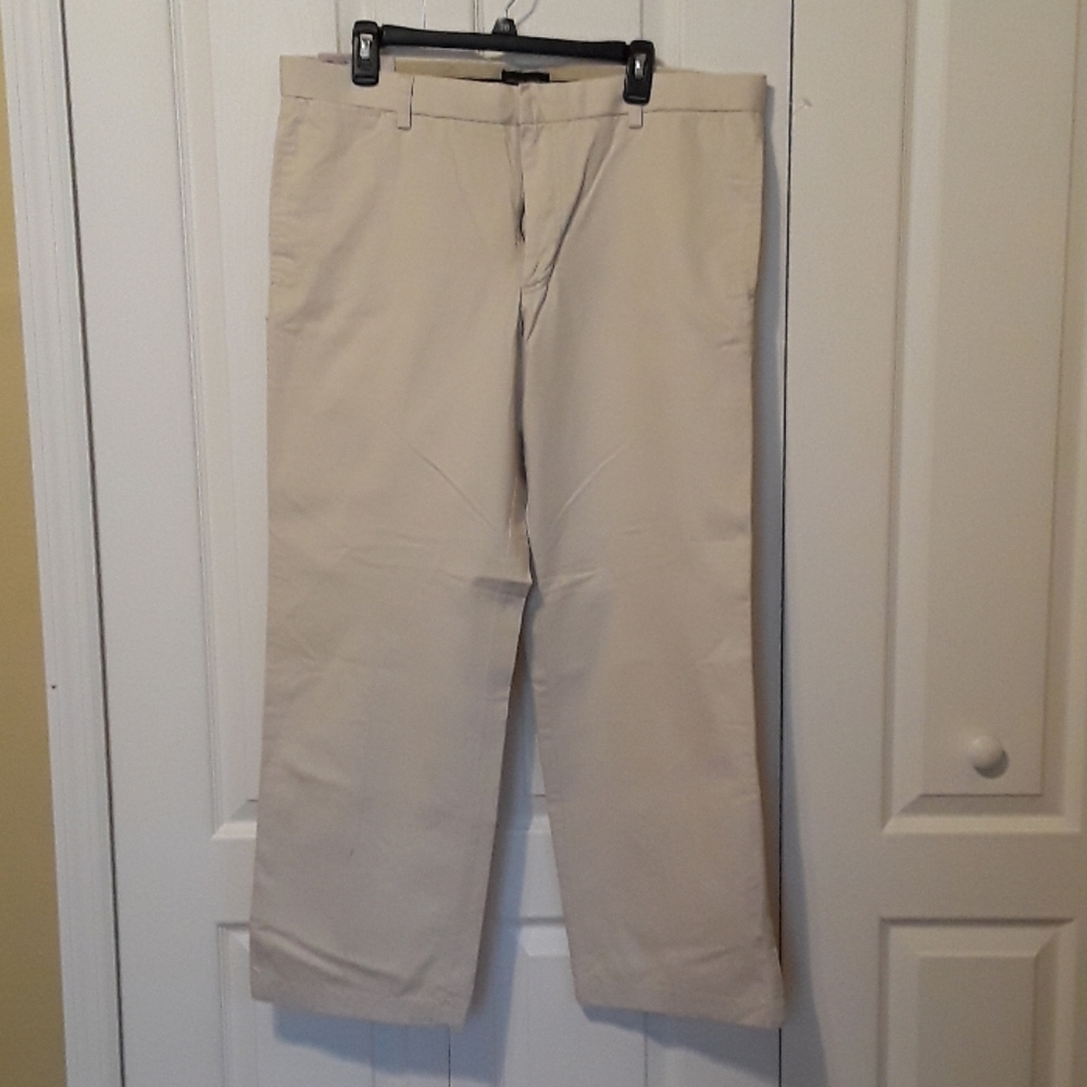 Mens Dockers premium chino pants